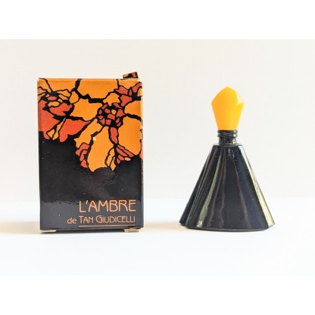 Miniature de parfum L'Ambre de Tan Giudicelli